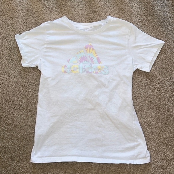 Women’s  Adidas Tee Size S - Picture 1 of 3